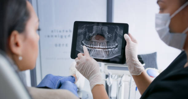 Licensed Teeth Cleaning And Checkup service in Berkeley, MO - Smile Center Dentistry